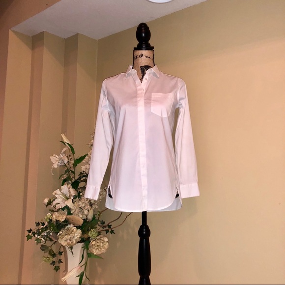 ~Ann Taylor~ white button down blouse Petite small - Picture 2 of 5